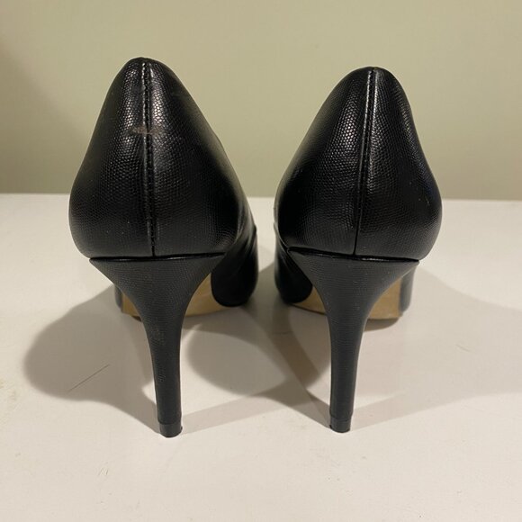 Black Pumps - Kelly and Katie - Picture 4 of 4